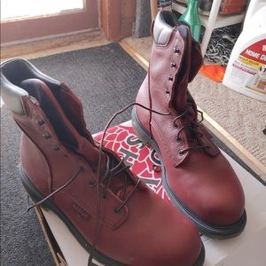 Red wing brand new work boots